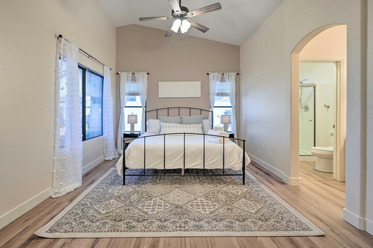 Sunlit Peoria Vacation Rental With Private Yard ภายนอก รูปภาพ